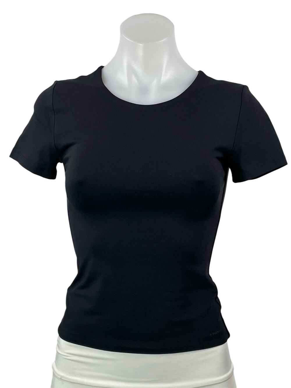 Aritzia Contour Women's Black Short Sleeve Crew Neck Cropped T Shirt Tee Top S